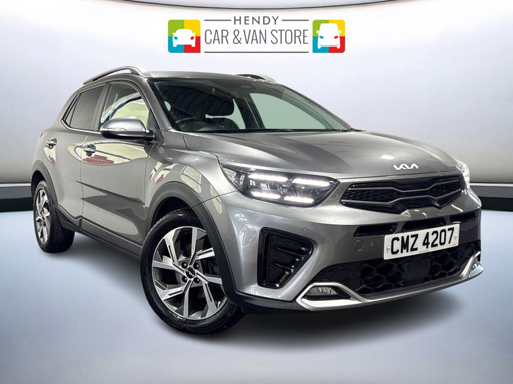 Kia Stonic listing photo
