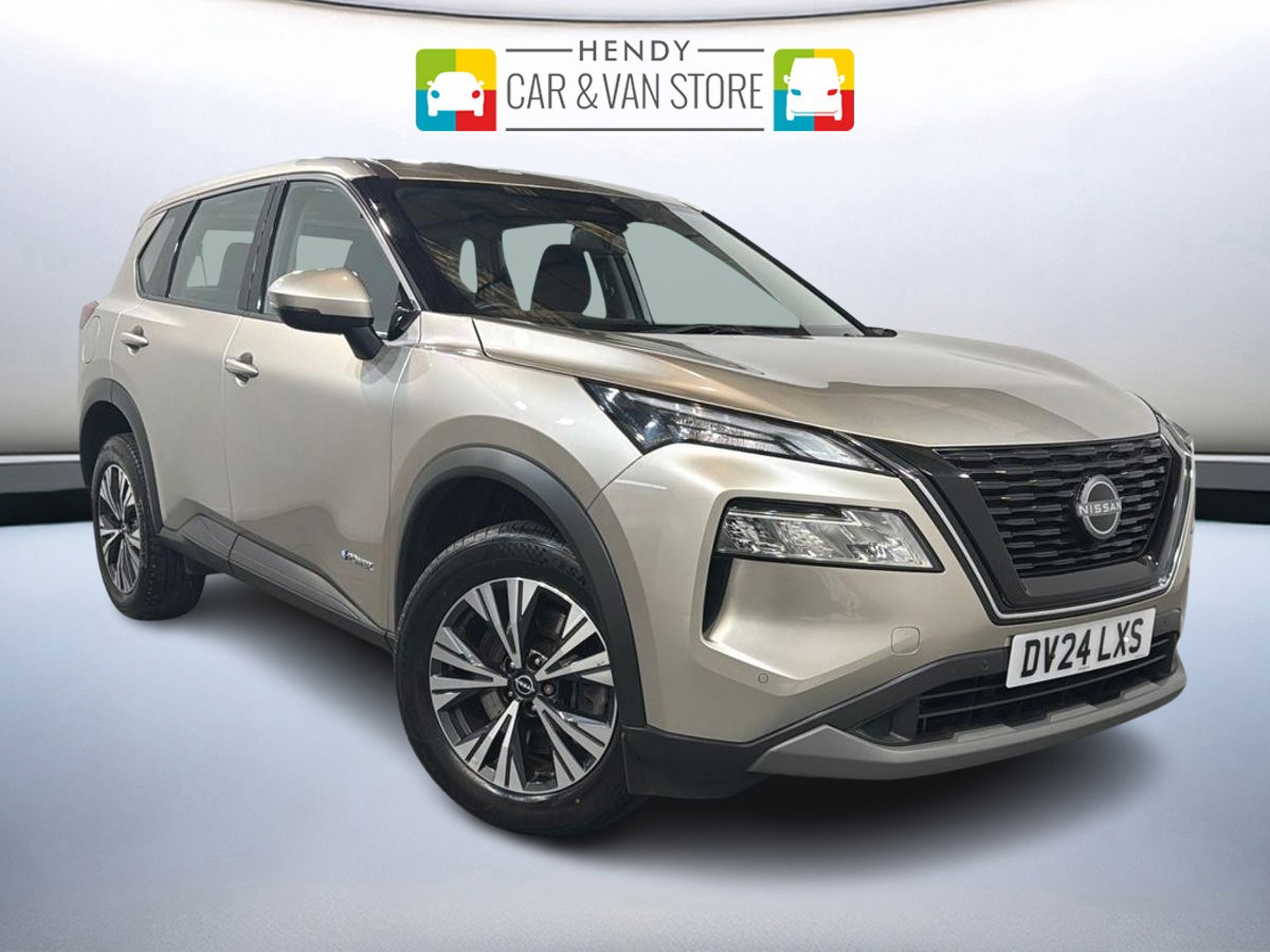 Nissan X-TRAIL listing photo