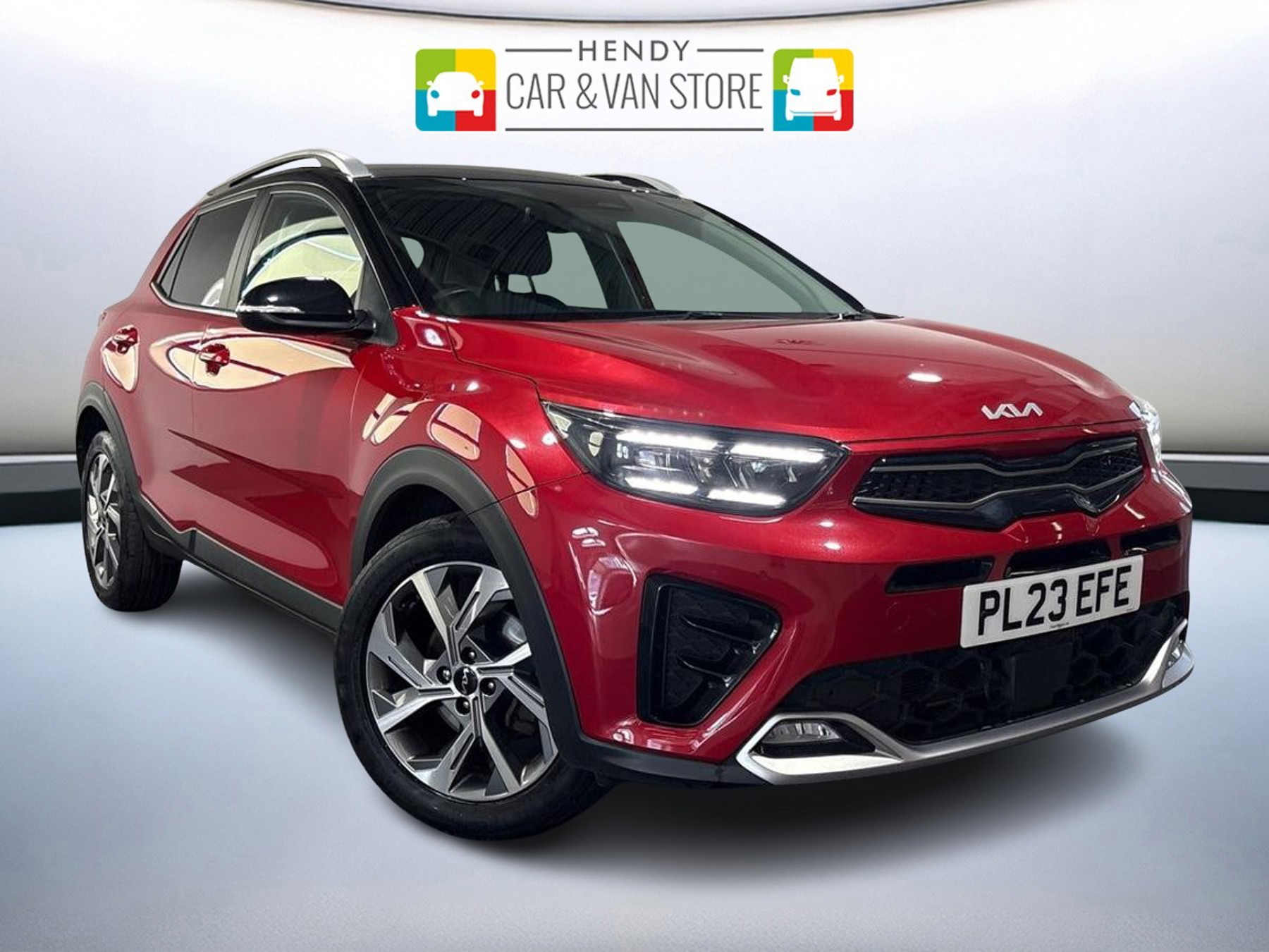 Kia Stonic listing photo