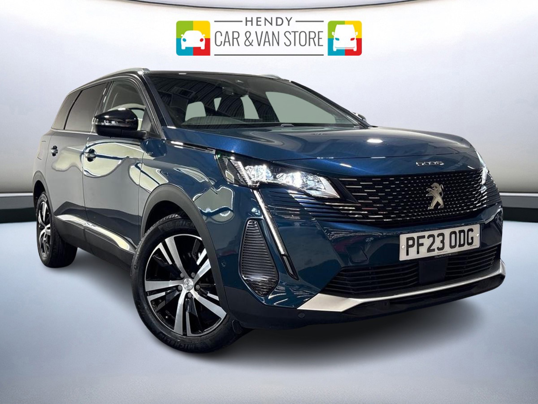 Peugeot 5008 listing photo