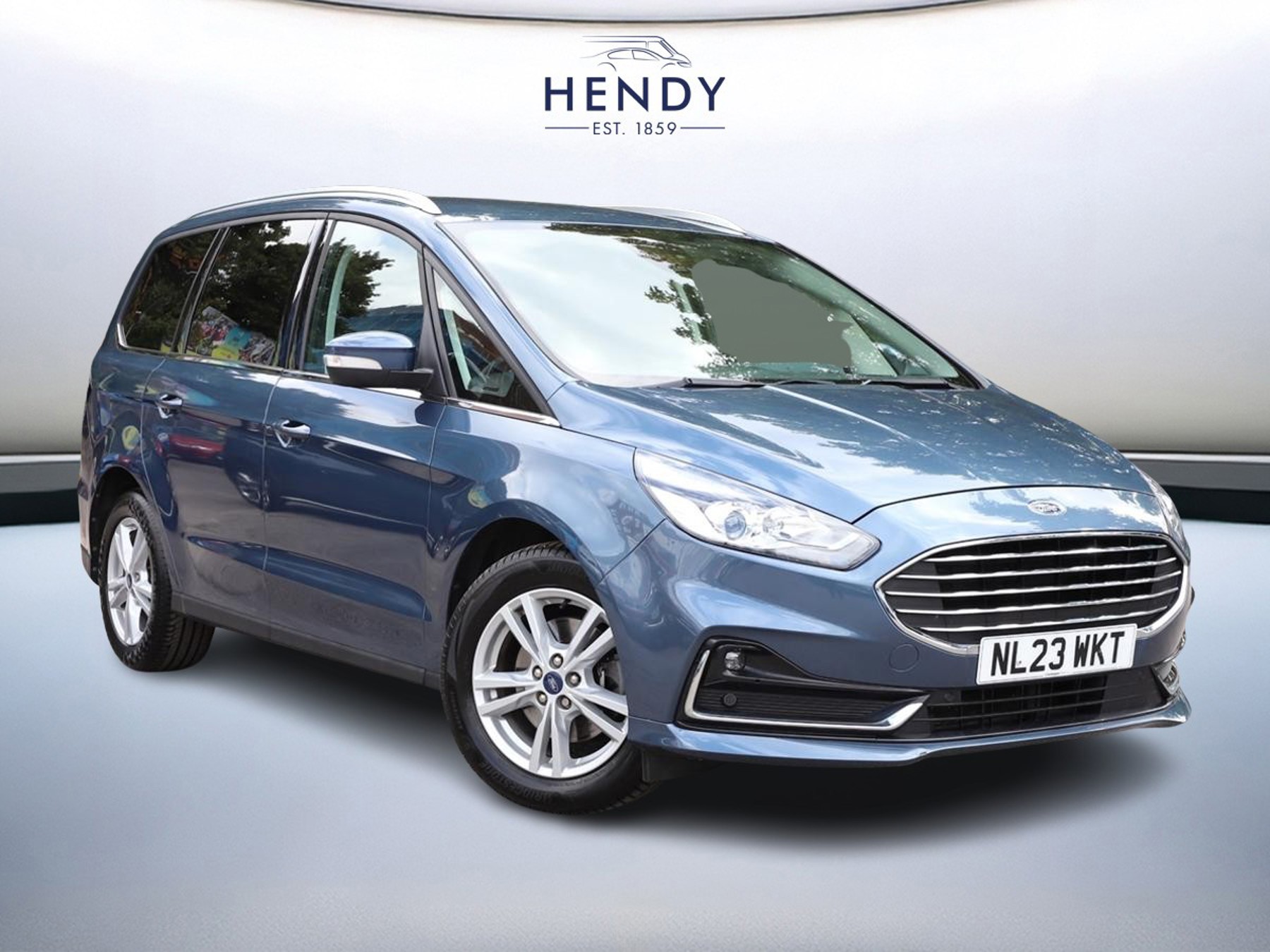 Ford Galaxy listing photo