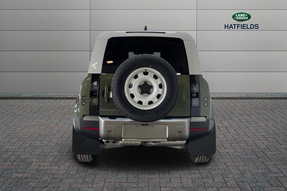 LAND ROVER DEFENDER