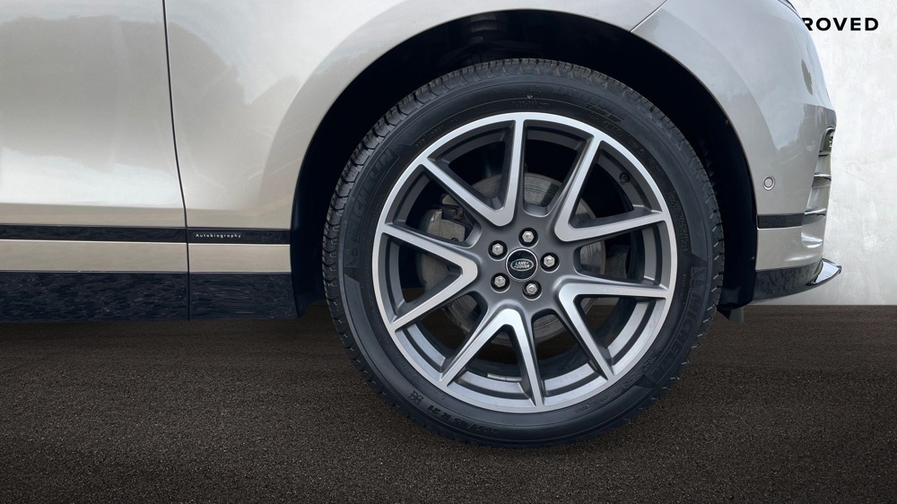 LAND ROVER RANGE ROVER VELAR