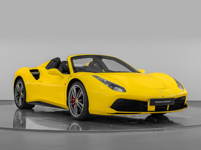 2018 Ferrari 488 Spider 2dr Auto
