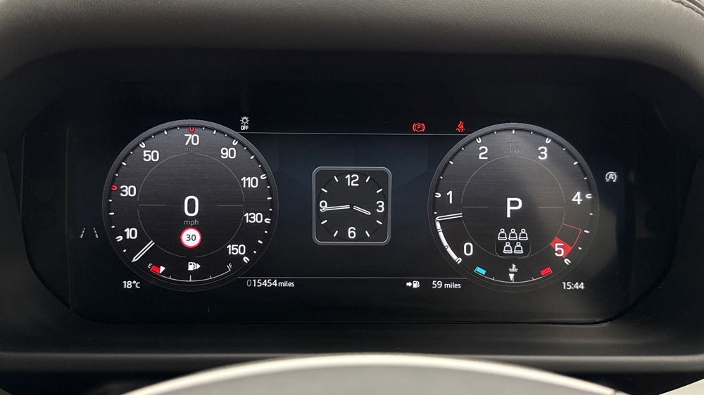 LAND ROVER DEFENDER 110