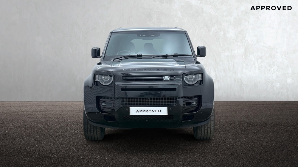 LAND ROVER DEFENDER 110