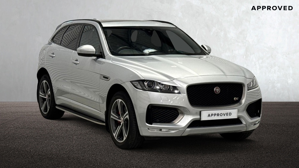 2018 Jaguar F-Pace