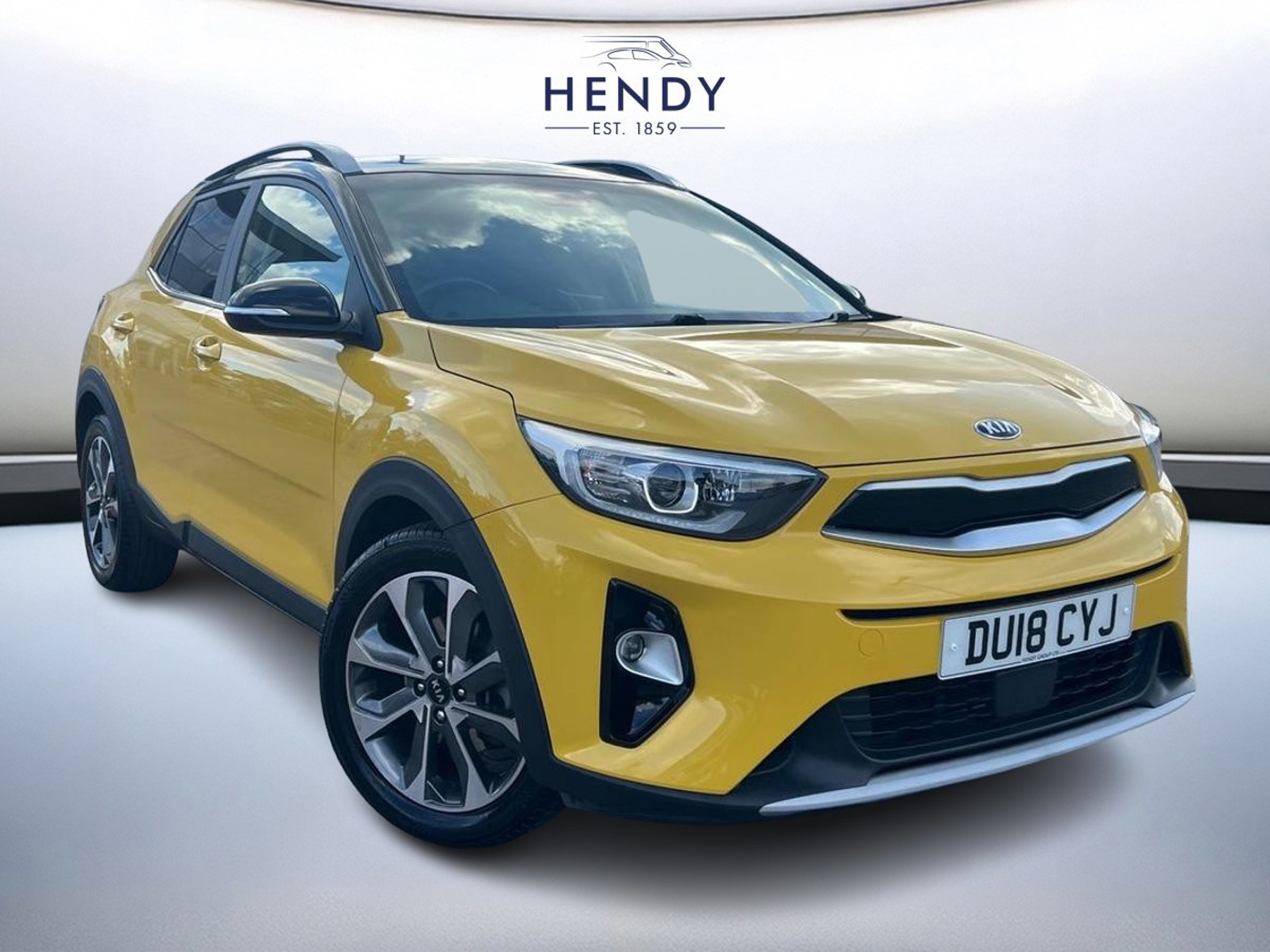 Kia Stonic listing photo