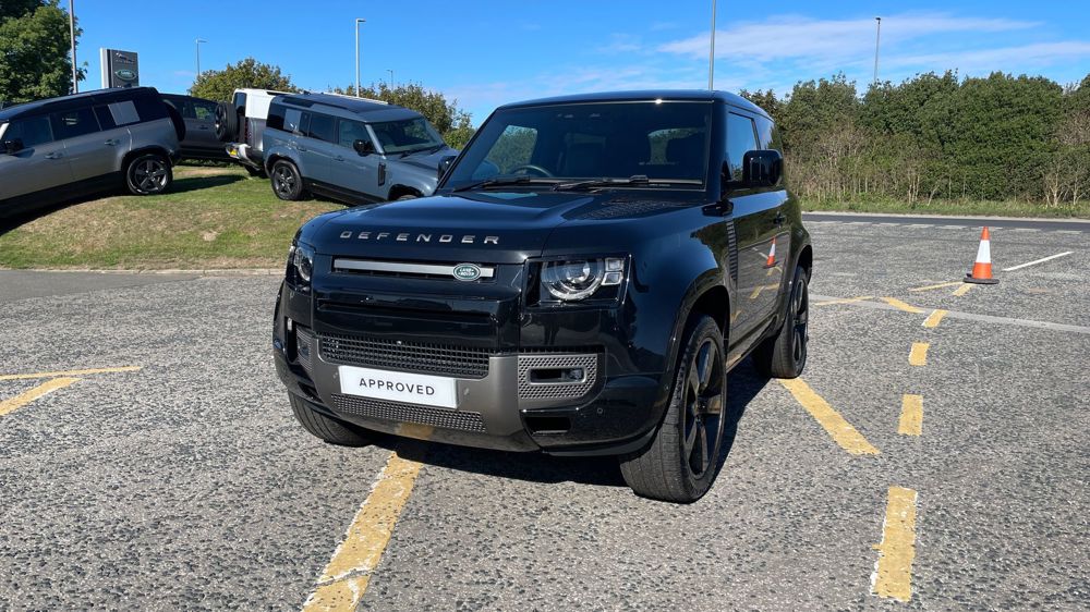 LAND ROVER DEFENDER 90
