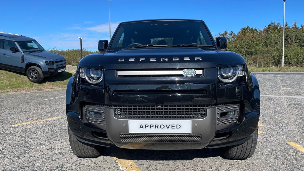 LAND ROVER DEFENDER 90