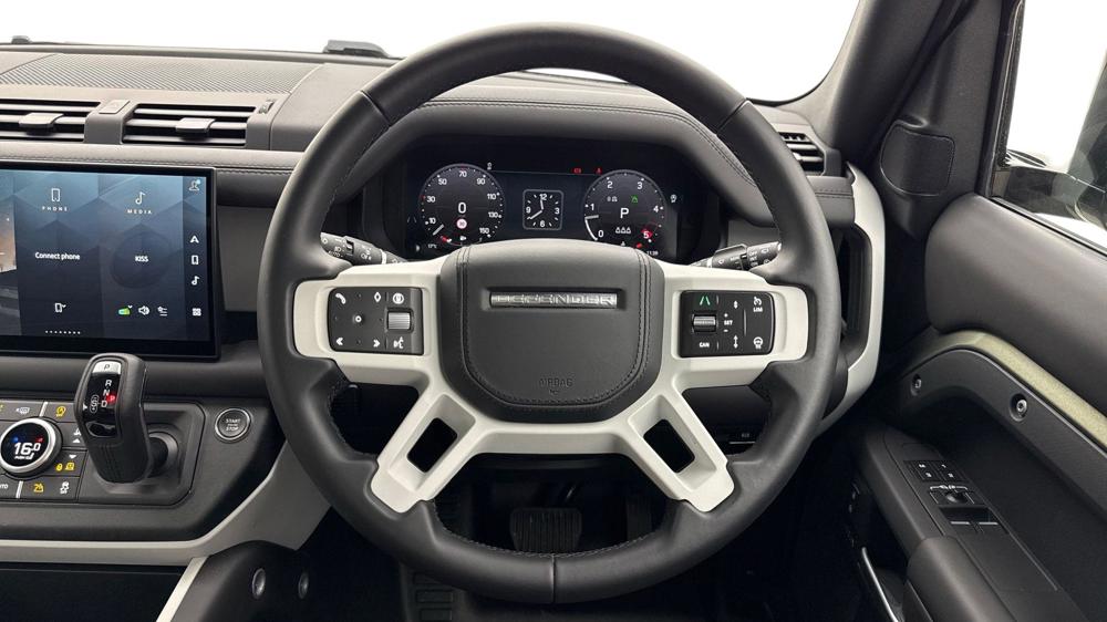 LAND ROVER DEFENDER 90