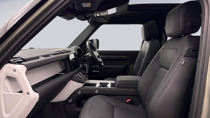 LAND ROVER DEFENDER 90 D250