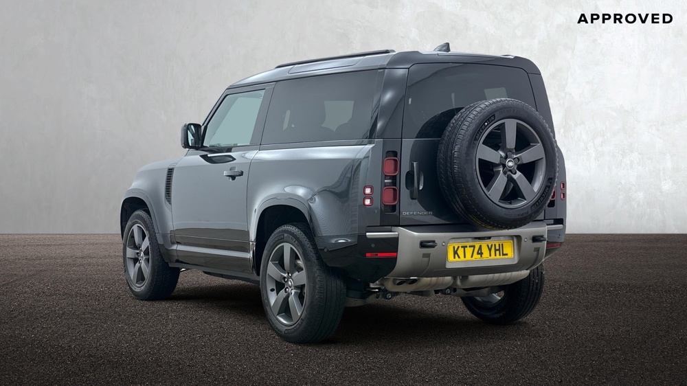 LAND ROVER DEFENDER 90