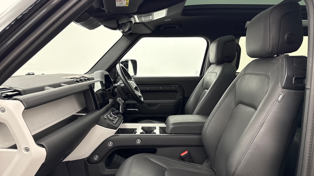LAND ROVER DEFENDER 90