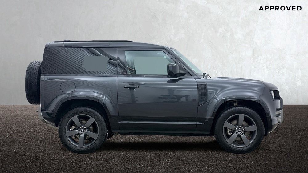 LAND ROVER DEFENDER 90