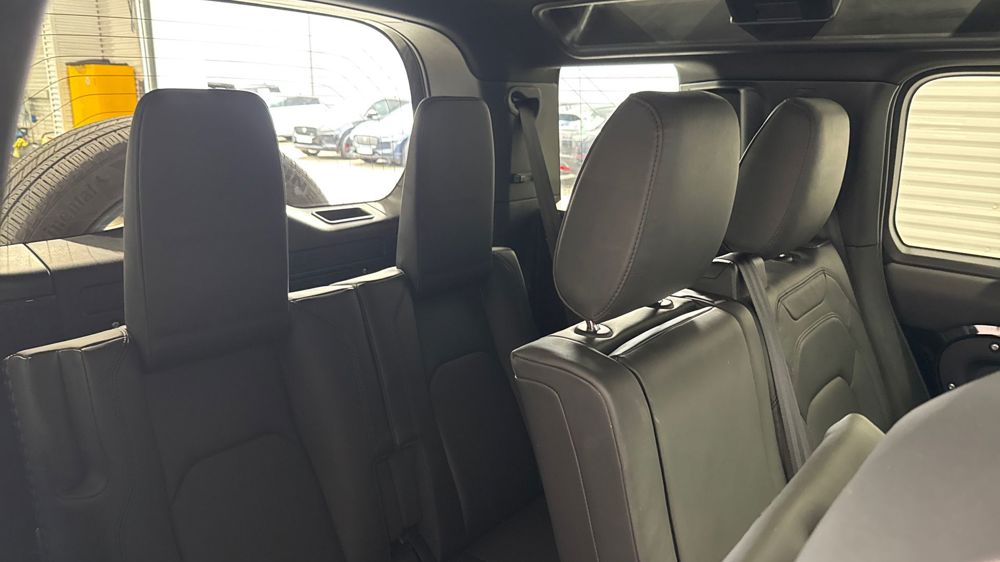 LAND ROVER DEFENDER 110