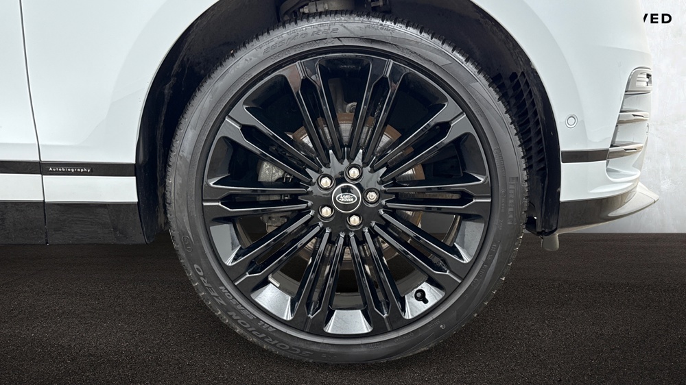 LAND ROVER RANGE ROVER VELAR