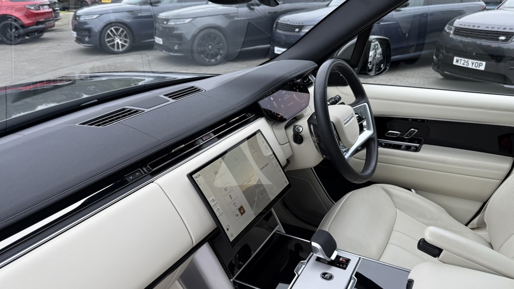 LAND ROVER RANGE ROVER