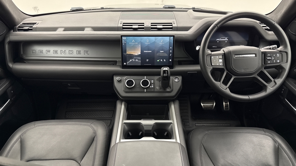 LAND ROVER DEFENDER 110