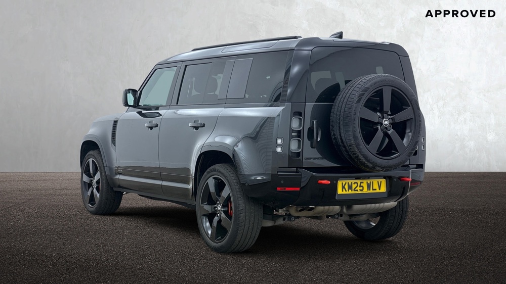 LAND ROVER DEFENDER 110