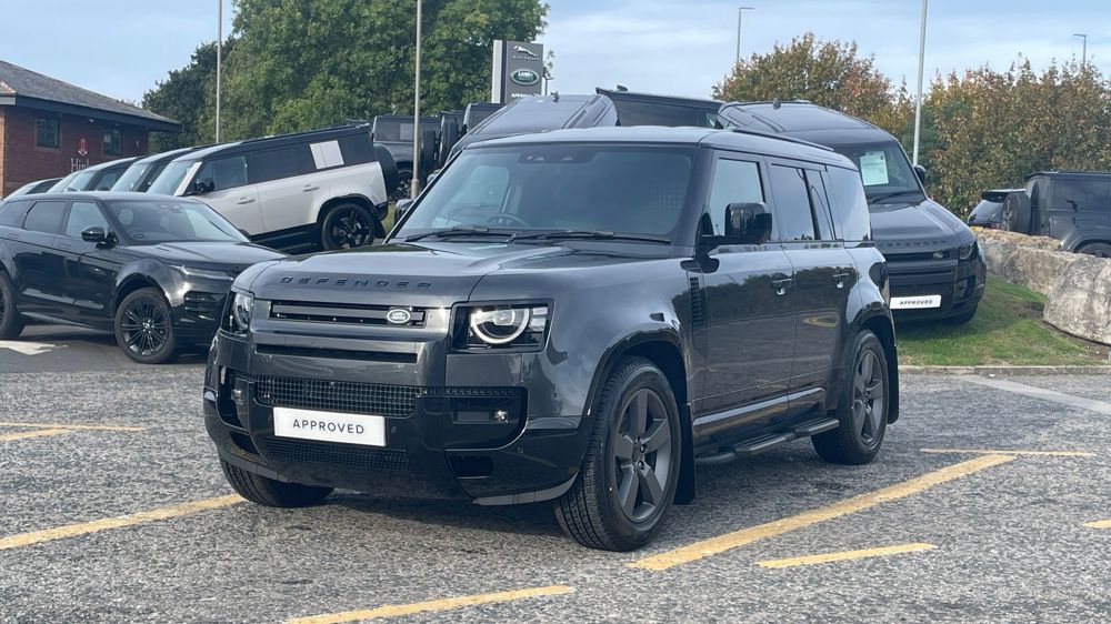 LAND ROVER DEFENDER 110
