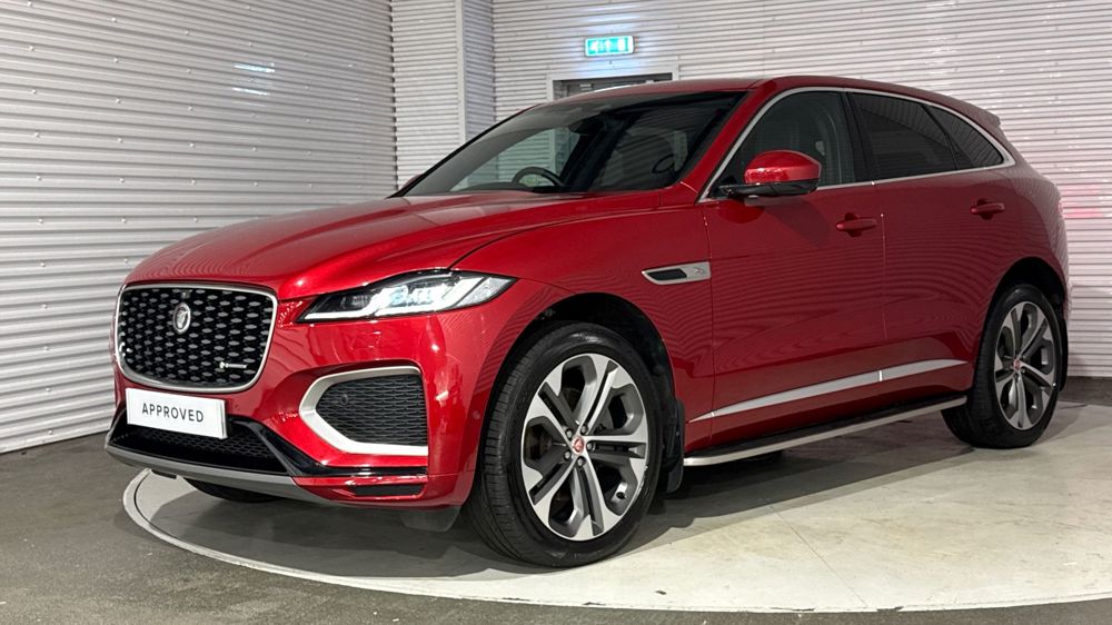 JAGUAR F-PACE