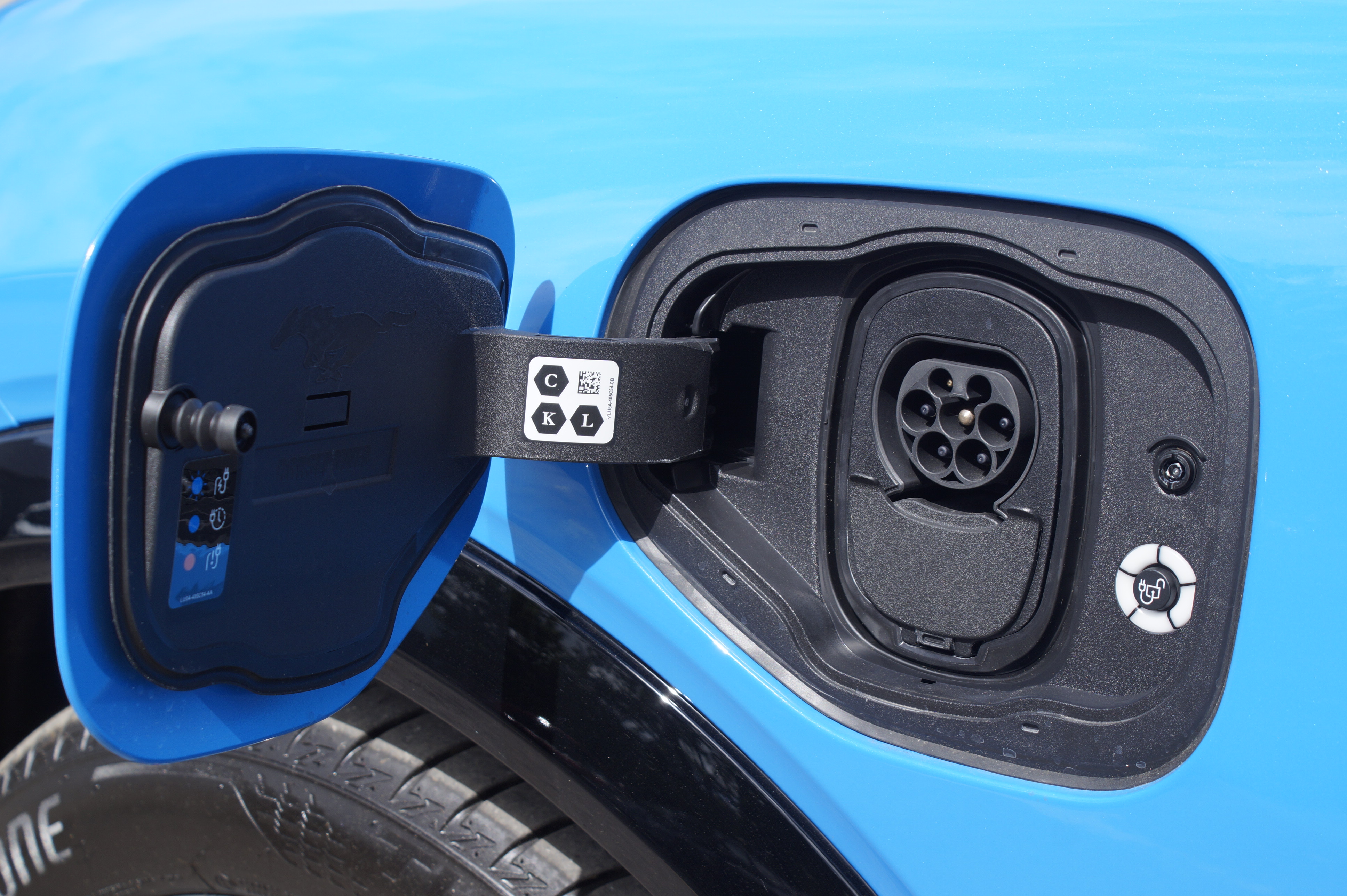 91KWH AWD