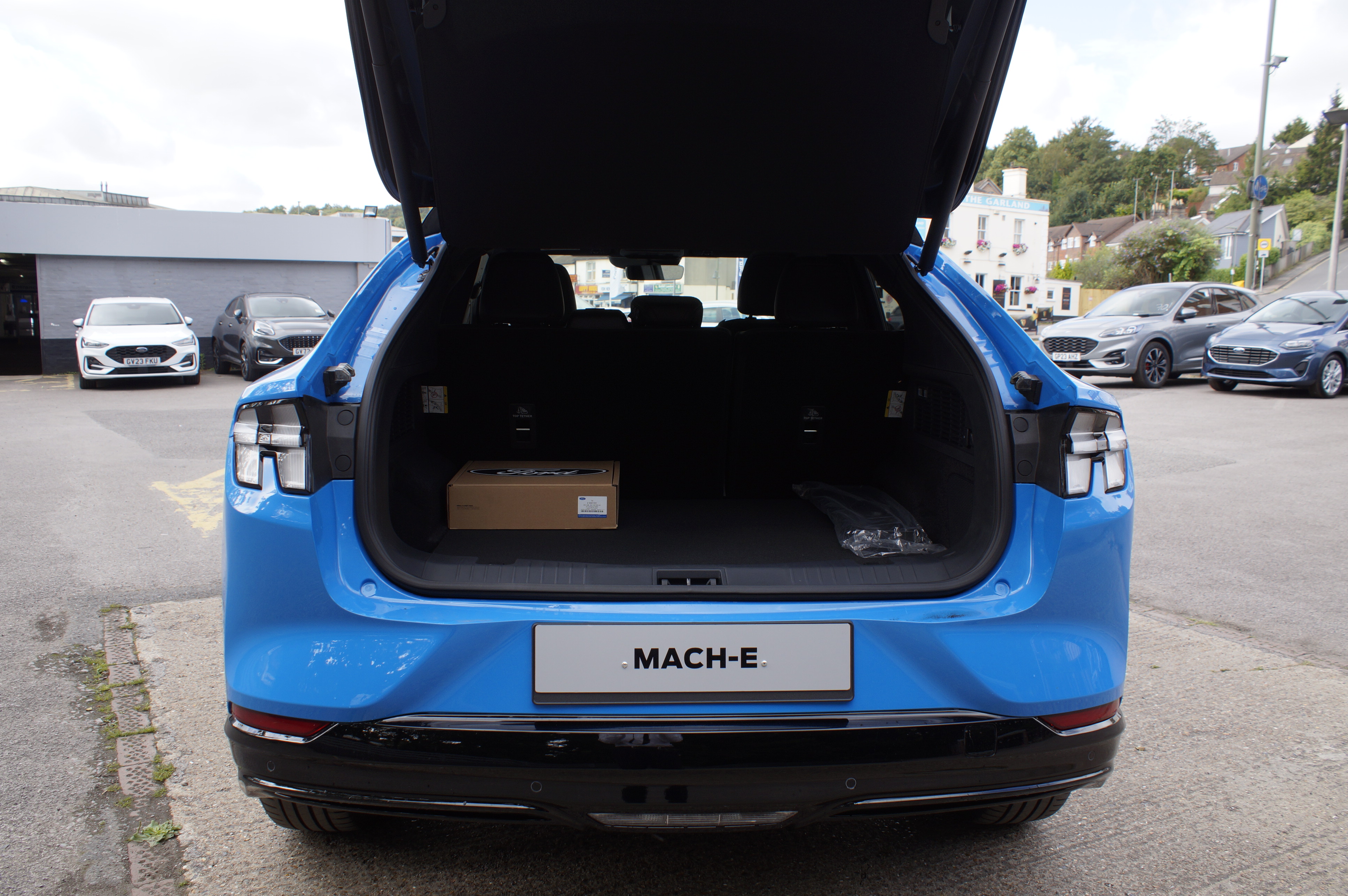91KWH AWD